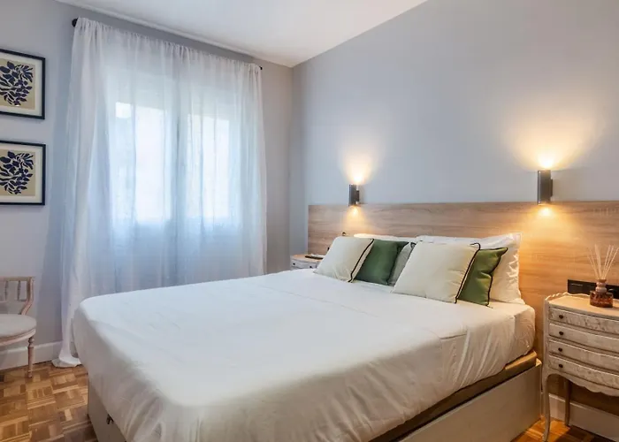 Cervantes Luxury Apartment