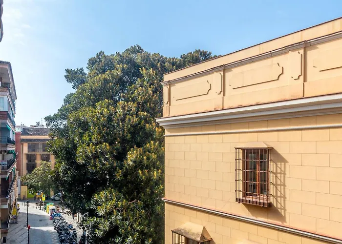Cervantes Luxury Apartment